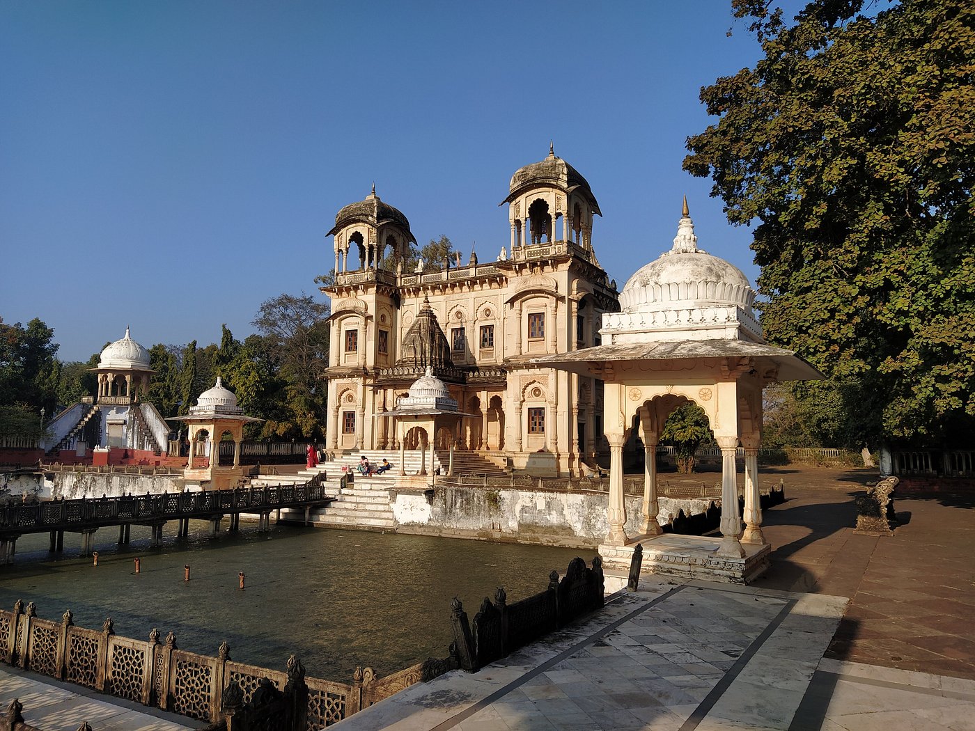 Royal Chhatris / Cenotaphs at Shivpuri